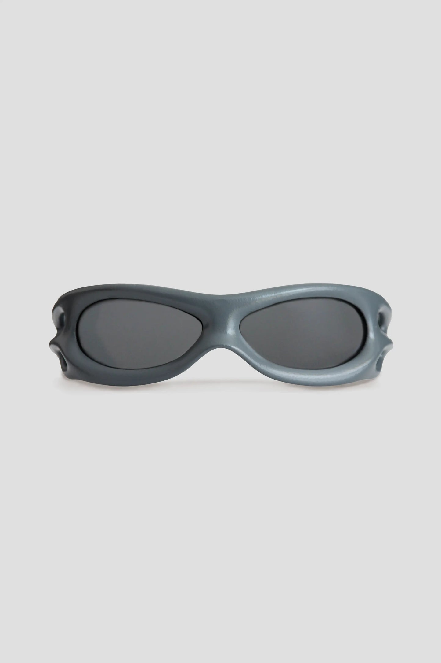 Gafas de sol NOBUO impresas en 3D en color gris humo